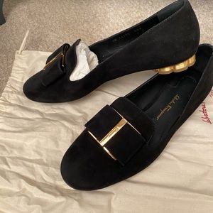 Ferragamo women’s flats